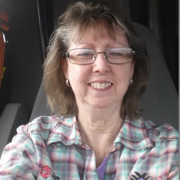Meet your Posher, Brenda - Picture 1 of 1